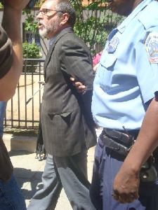 Police officers arrested Rev. Patrick J. Mahoney for praying on a public sidewalk in front of Planned Parenthood on Tuesday, June 8.